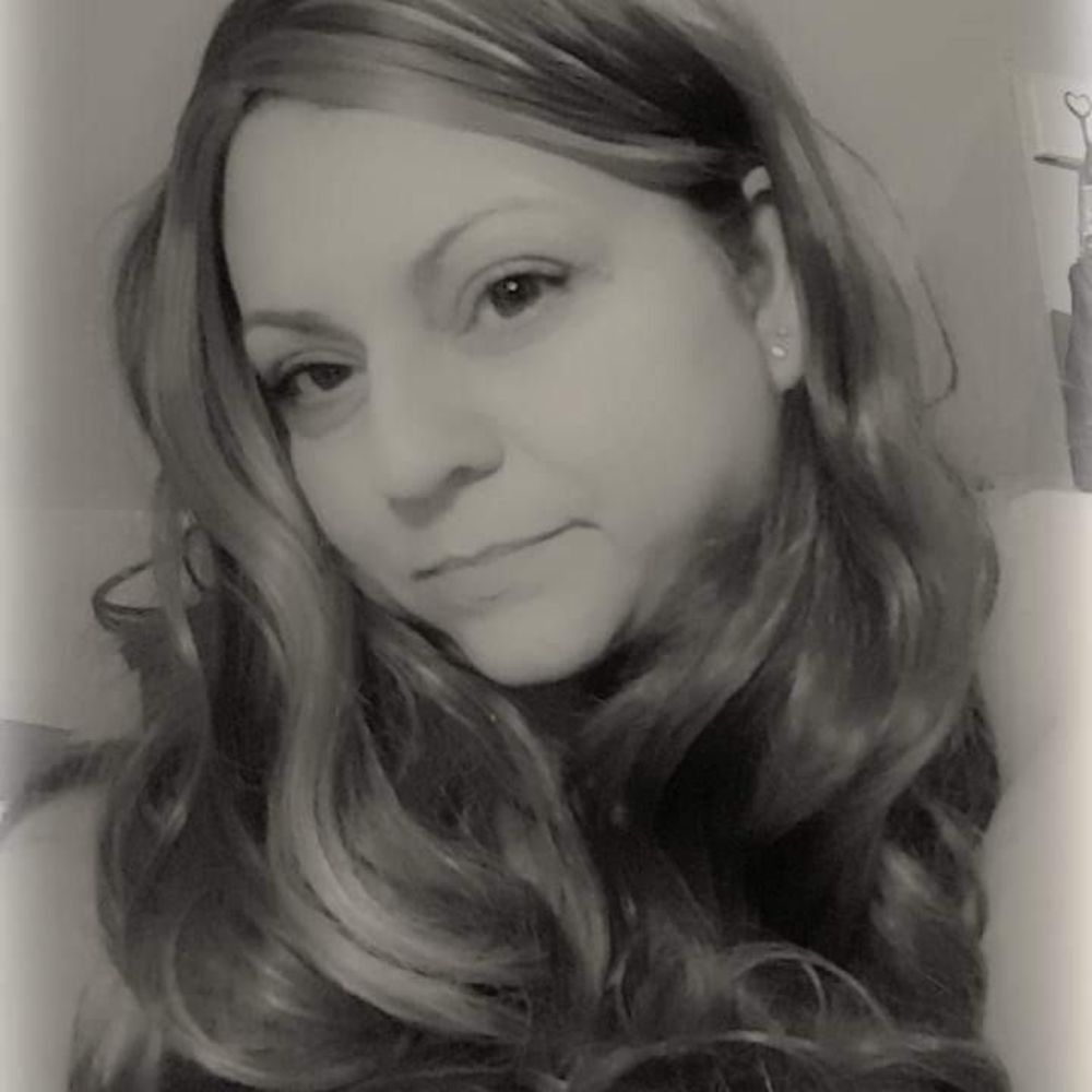 Meet your Posher, Monica